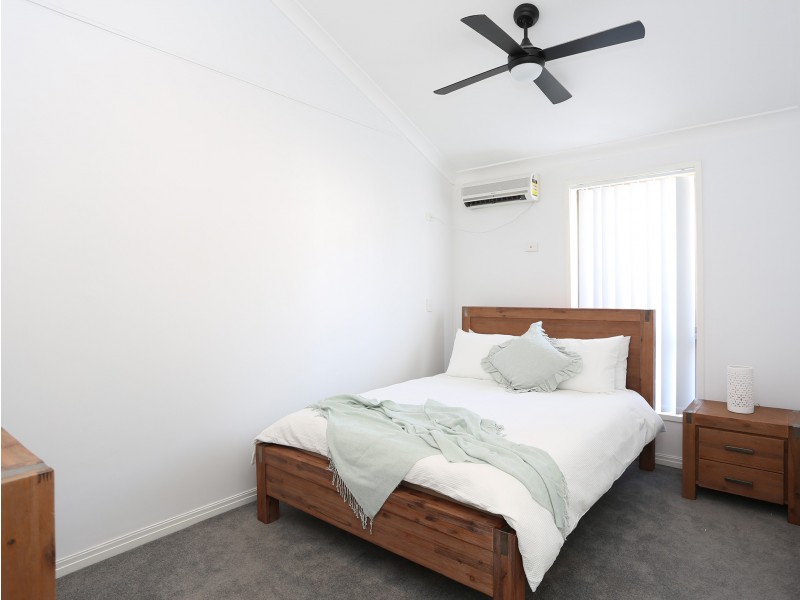 73 River Crescent, Broadbeach Waters QLD 4218