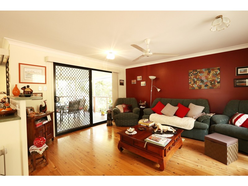 15 Borrows Street, Russell Island QLD 4184