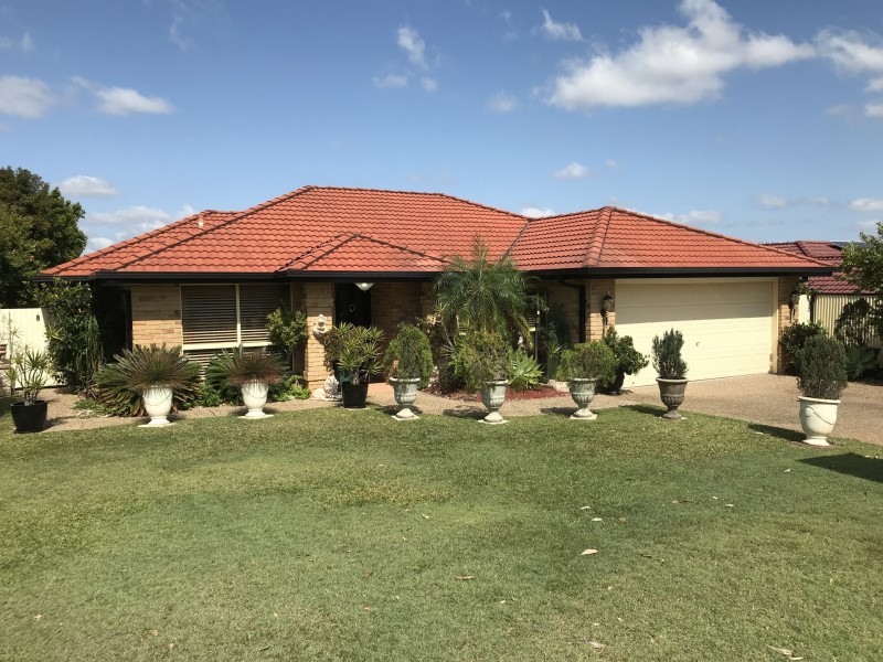 8 Bridgewater Road, Springfield QLD 4300