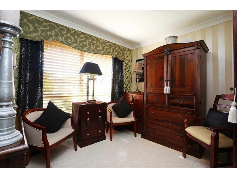 8 Bridgewater Road, Springfield QLD 4300