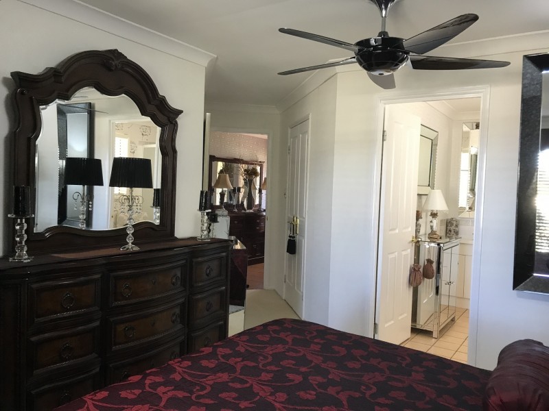 8 Bridgewater Road, Springfield QLD 4300