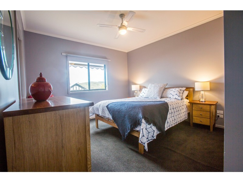 2/12 Bell Street, Creswick VIC 3363