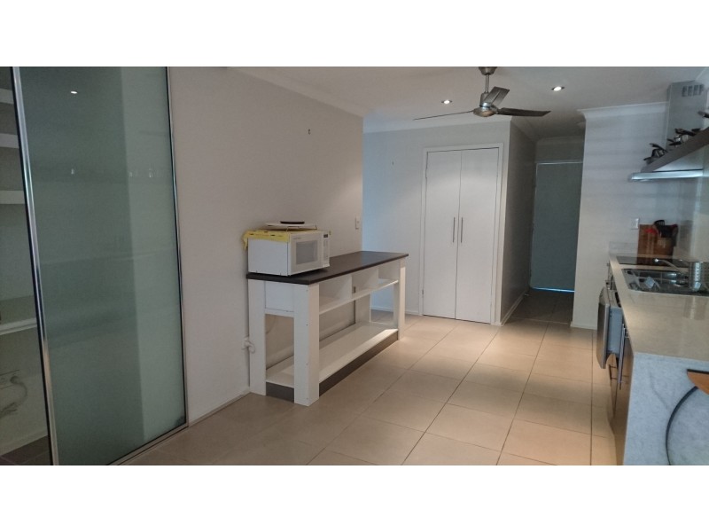 1/8 Gerard Street, Currajong QLD 4812