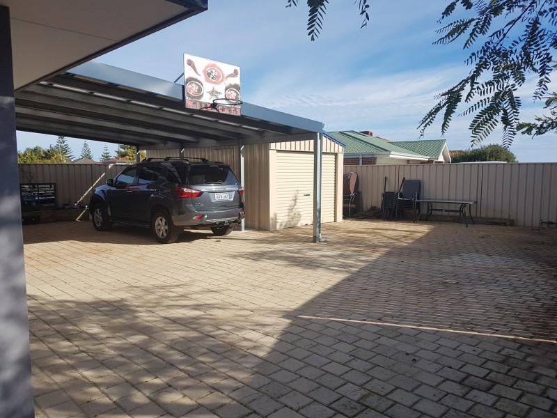 7 Cariati Close, Secret Harbour WA 6173