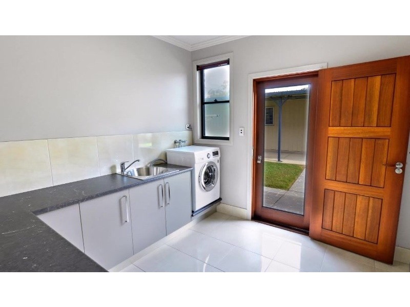 15 Jack Holt Place, Mount Crosby QLD 4306