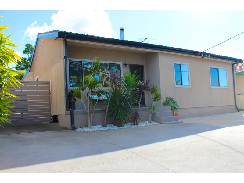 8 Ada Street, Mount Hutton NSW 2290