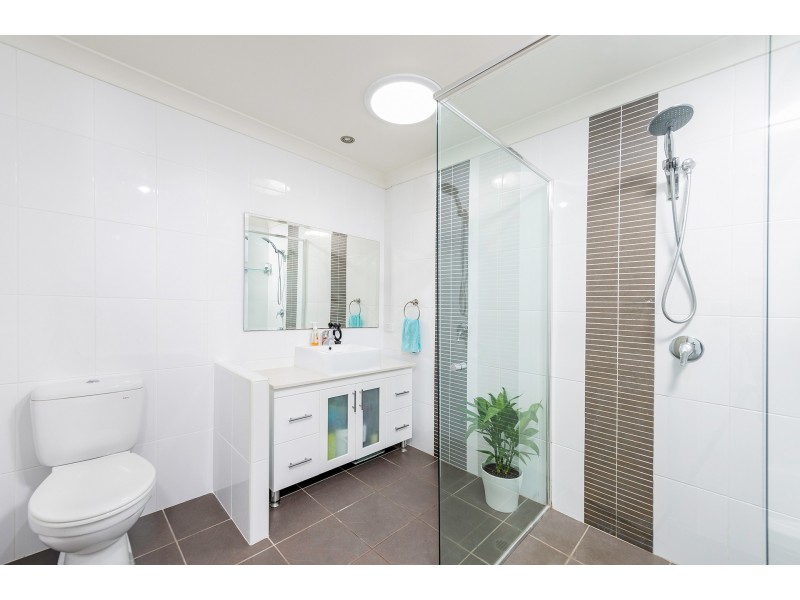 8 Ada Street, Mount Hutton NSW 2290