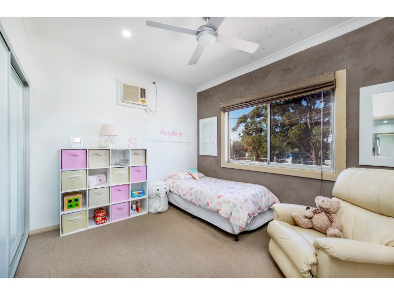 8 Ada Street, Mount Hutton NSW 2290