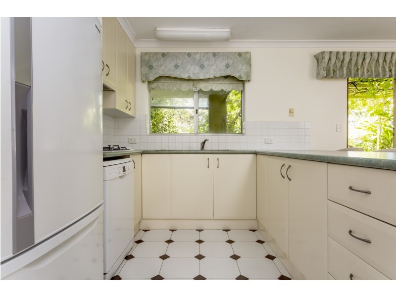 12 Stone Court, Kardinya WA 6163