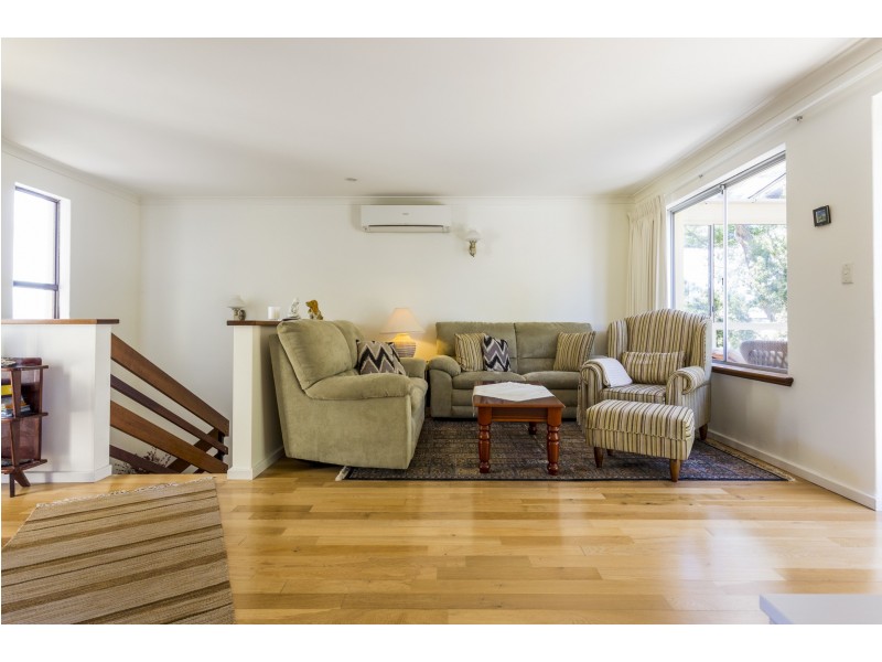 12 Stone Court, Kardinya WA 6163