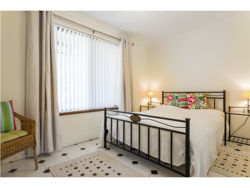 12 Stone Court, Kardinya WA 6163