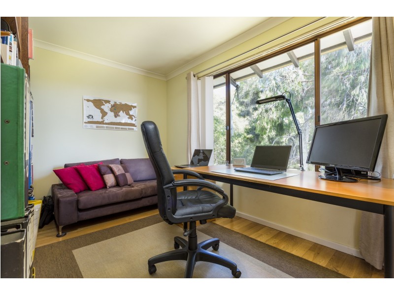 12 Stone Court, Kardinya WA 6163