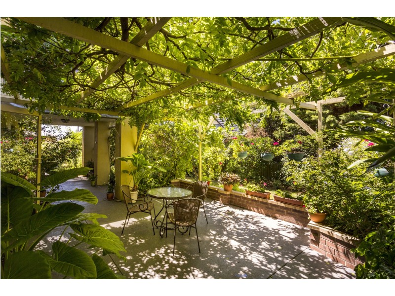 12 Stone Court, Kardinya WA 6163