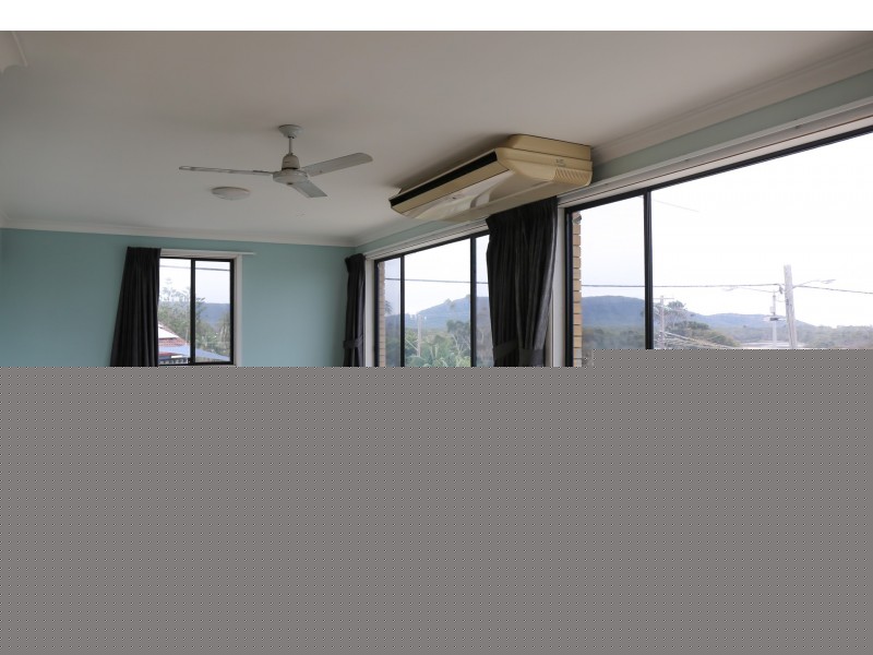 4 East Street, Crescent Head NSW 2440