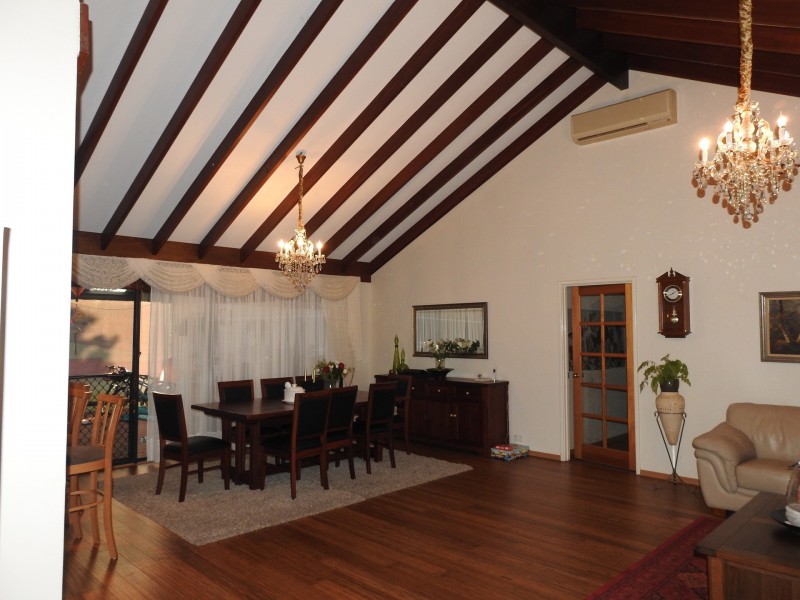 20 Samrose Road, Dalyellup WA 6230