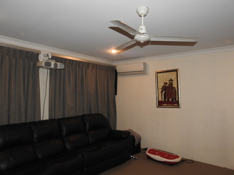 20 Samrose Road, Dalyellup WA 6230
