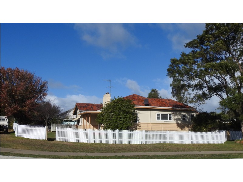 6 Mossop Street, South Bunbury WA 6230