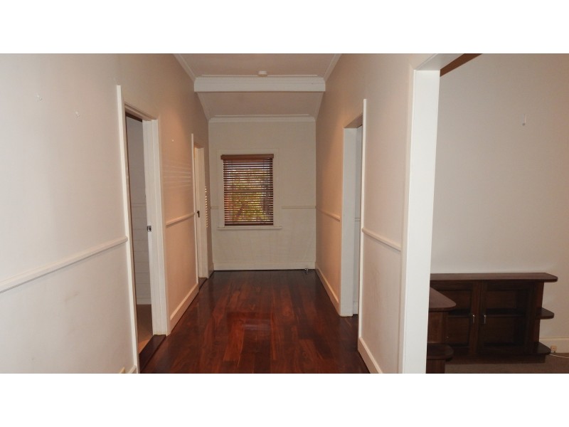 6 Mossop Street, South Bunbury WA 6230