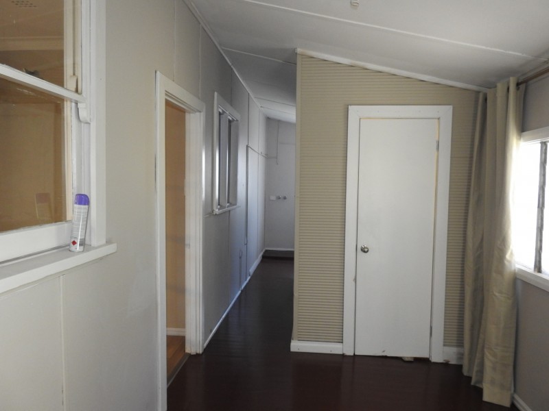 2 Douglas Street, South Bunbury WA 6230