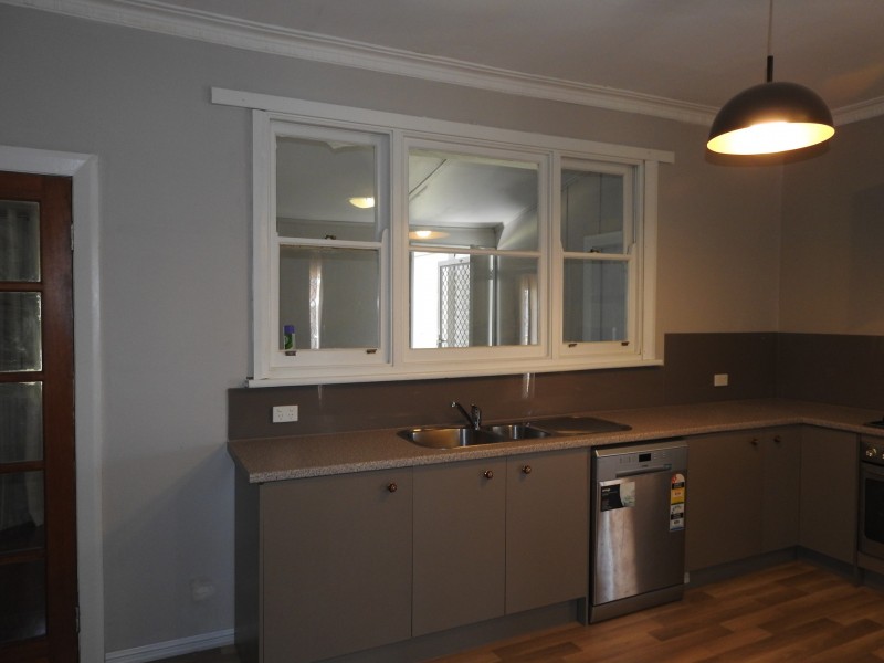 2 Douglas Street, South Bunbury WA 6230