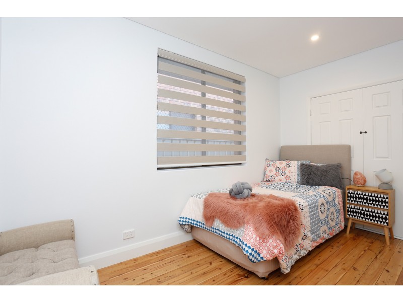 44 Corio Road, Prairiewood NSW 2176