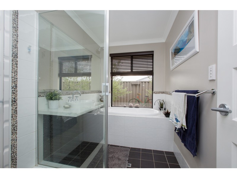 29 Rodondo Street, Dalyellup WA 6230