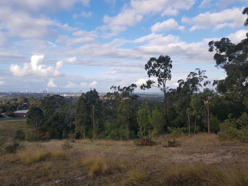 72 Kincaid Drive, Highland Park QLD 4211