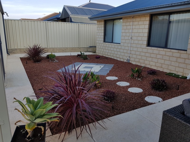 11 Tandure Heights, Lakelands WA 6180