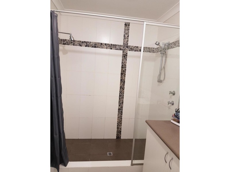 11 Tandure Heights, Lakelands WA 6180