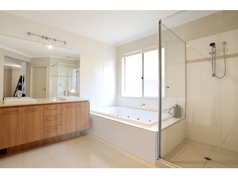 3 Tenterfield Place, Tarneit VIC 3029