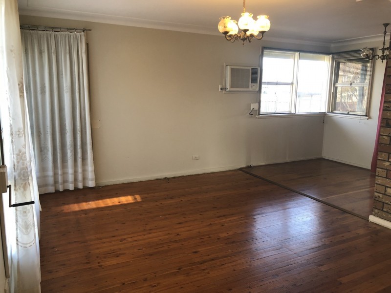 1 Noelene Street, Fairfield West NSW 2165