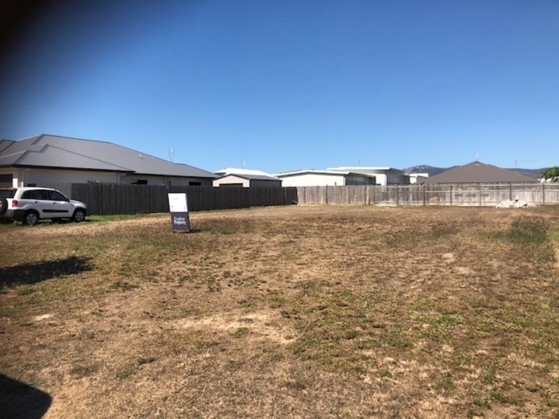 Lot Lot 526, 106 Willowbank Drive, Kirwan QLD 4817