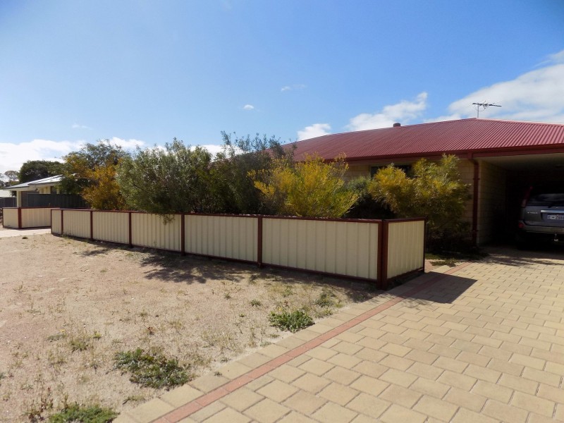 1/14 Treasure Road, Sinclair WA 6450