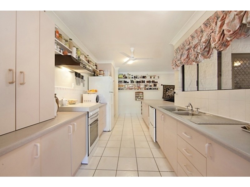 3 Mt Clifton Court, Alligator Creek QLD 4816