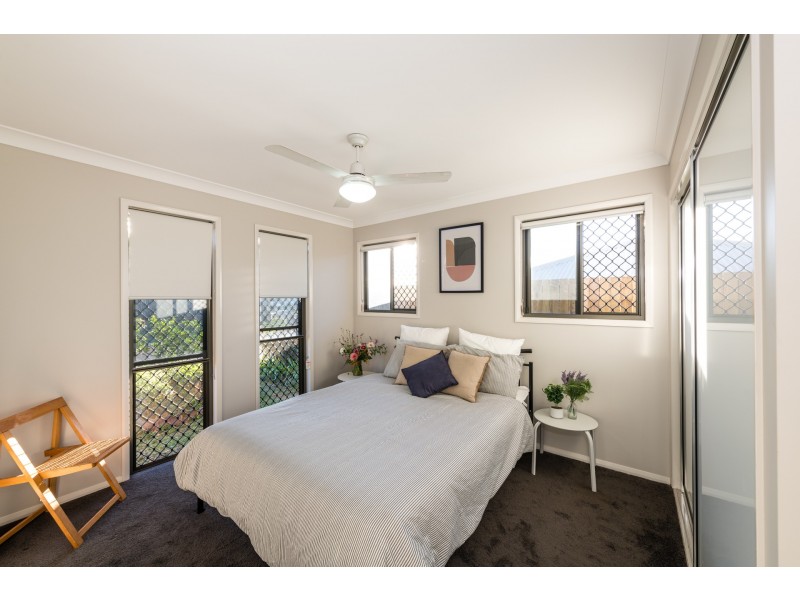 4 Farrer Street, Cranley QLD 4350