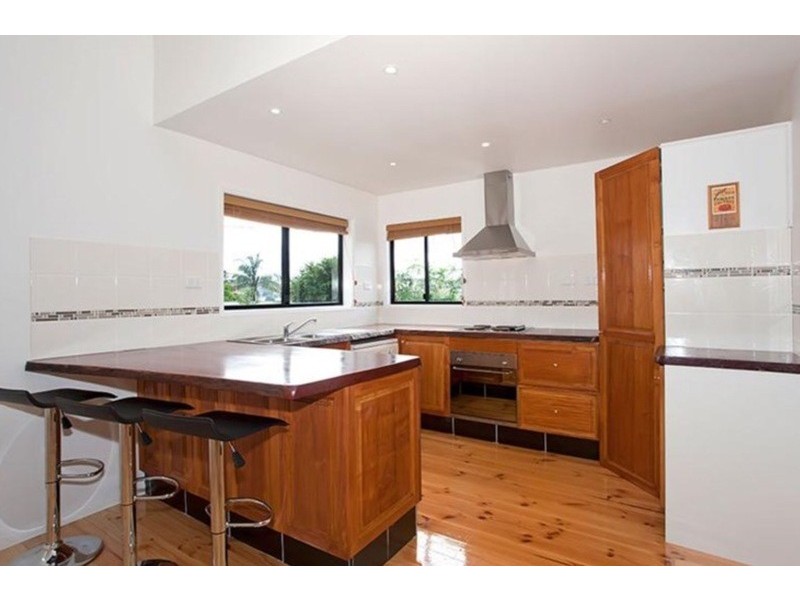 21 Tighe Street, Newtown QLD 4350