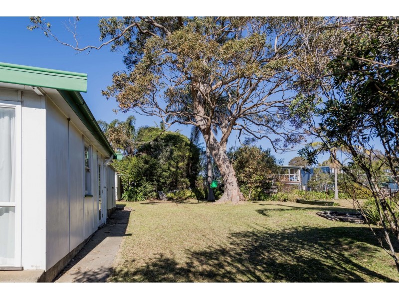 8 Seagull Street, Culburra Beach NSW 2540