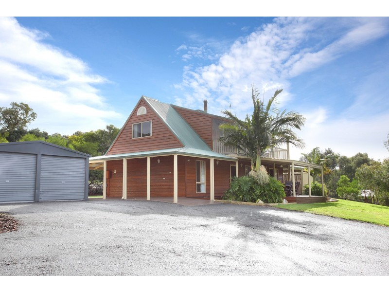 81 The Fairways, Gnangara WA 6077