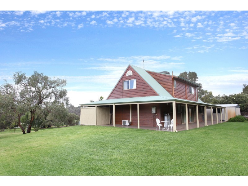 81 The Fairways, Gnangara WA 6077