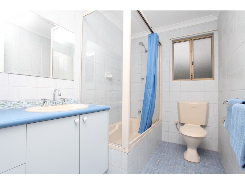 81 The Fairways, Gnangara WA 6077