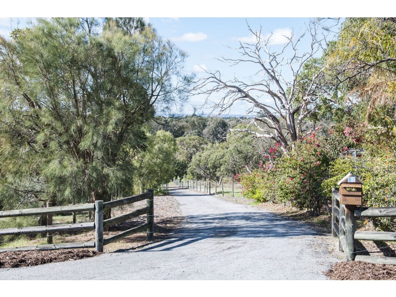 81 The Fairways, Gnangara WA 6077