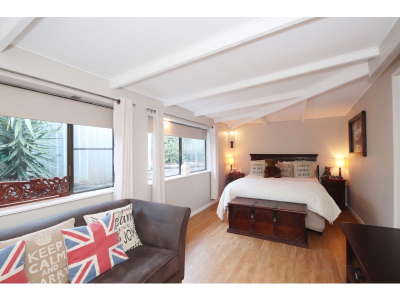 6 Rochelle Court, Petrie QLD 4502