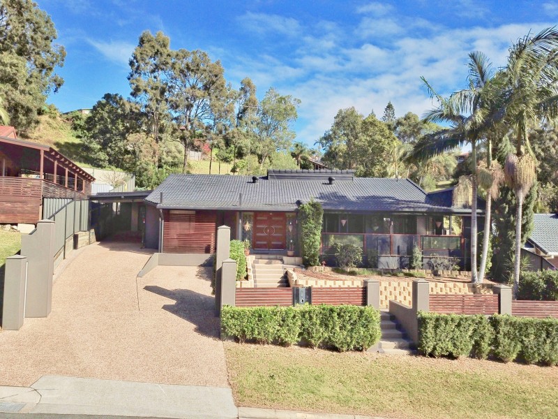 51 Balfour Crescent, Highland Park QLD 4211