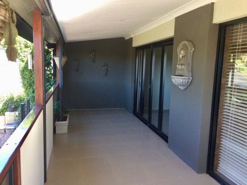 51 Balfour Crescent, Highland Park QLD 4211