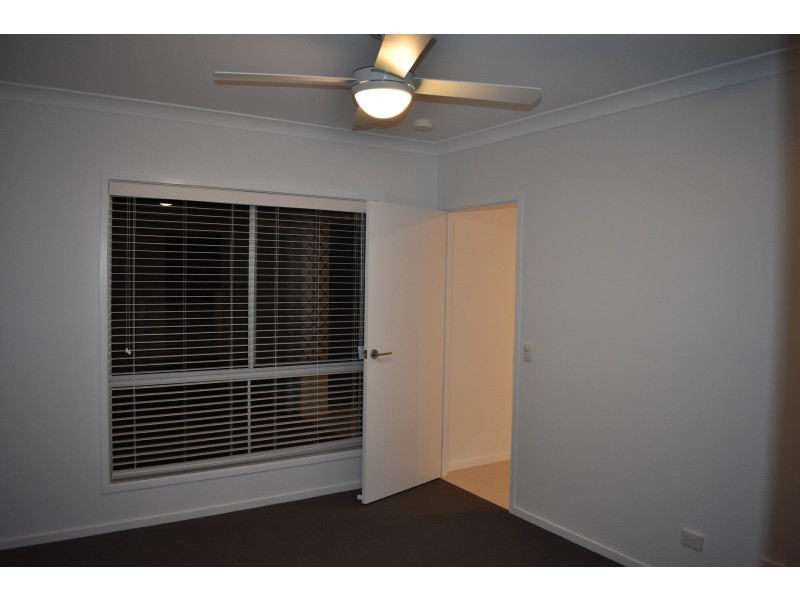 12 Pioneer Street, Redbank Plains QLD 4301