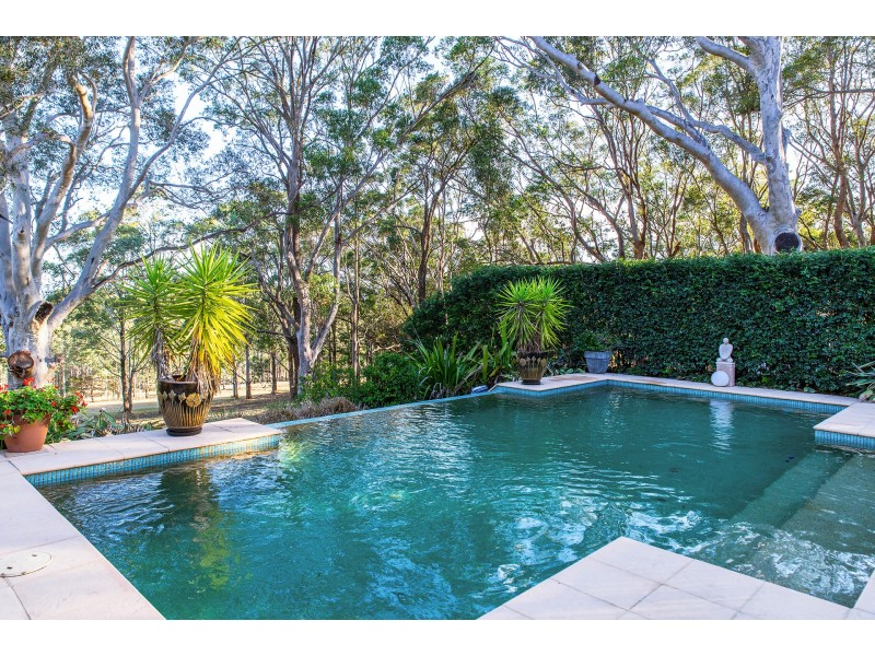 21 Barfield Rd, Cambewarra NSW 2540