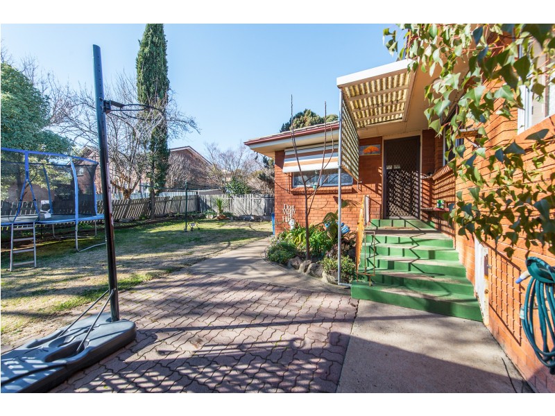 1 Pyala Place, Orange NSW 2800