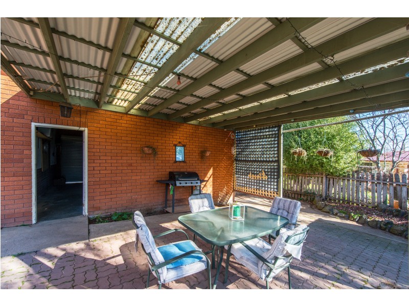 1 Pyala Place, Orange NSW 2800