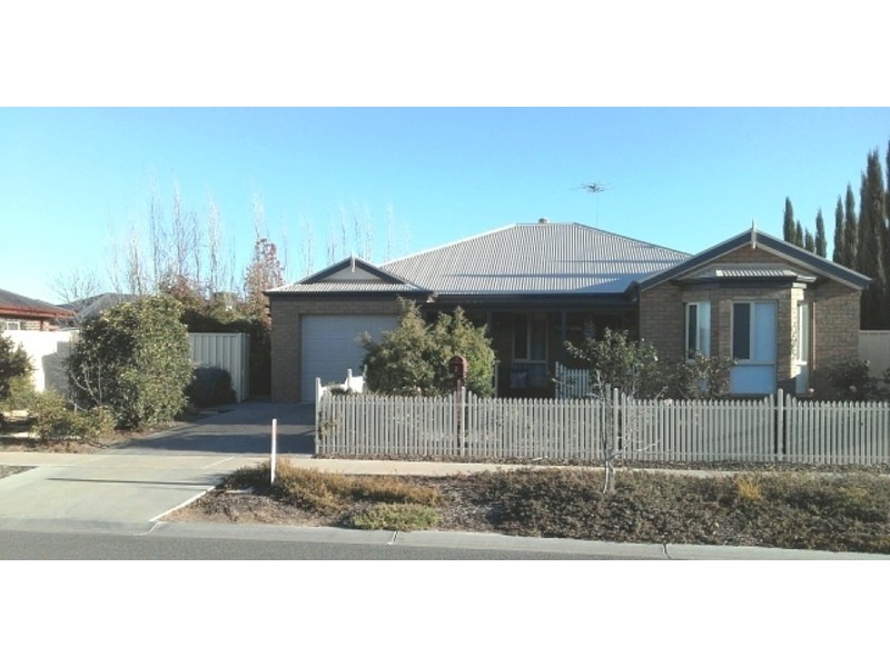 2 Dean Court, Mildura VIC 3500