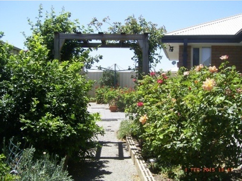 2 Dean Court, Mildura VIC 3500